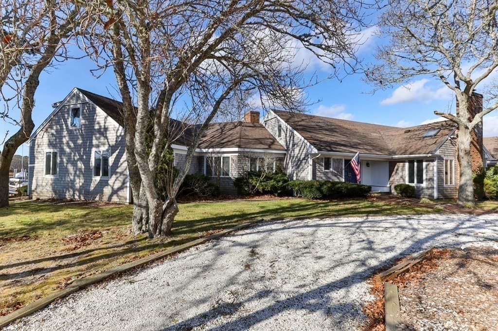 27 Saquatucket Bluffs Road photo 5