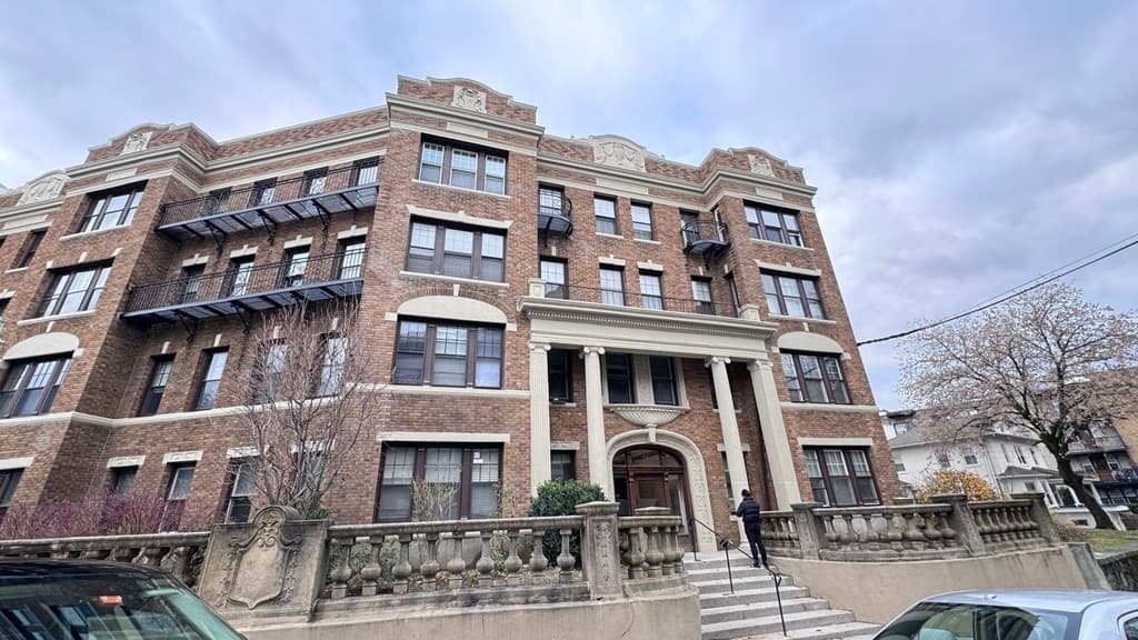 32 Sidlaw Road #6