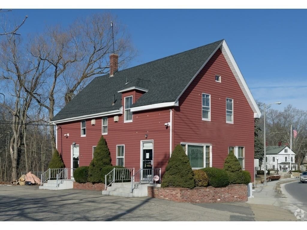 182 - 184 N Main St