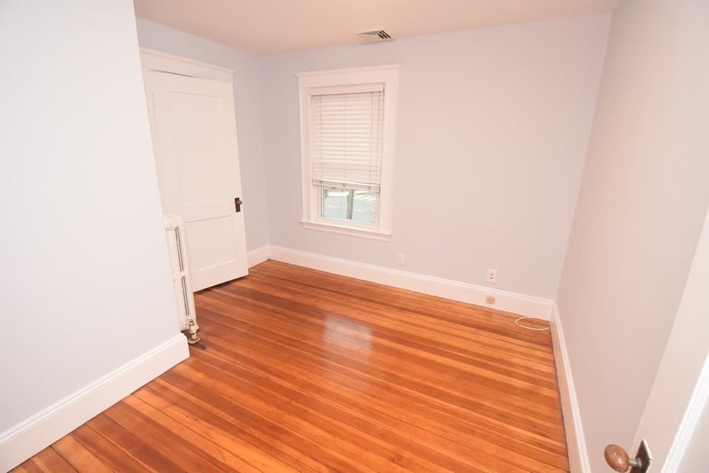 1133 Beacon #2 photo 5