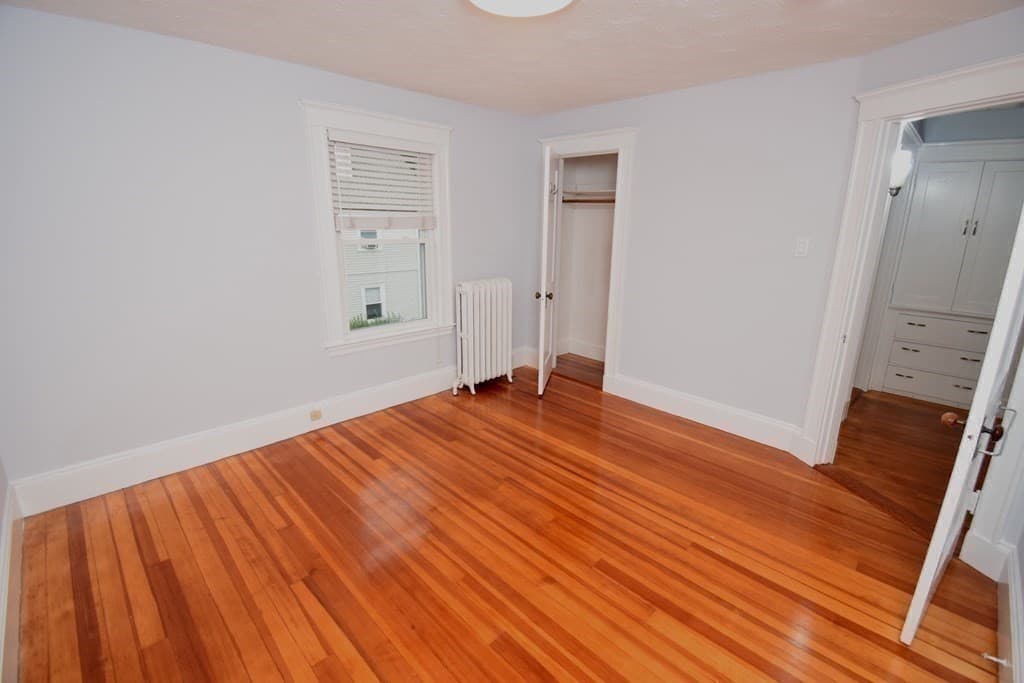 1133 Beacon #2 photo 4