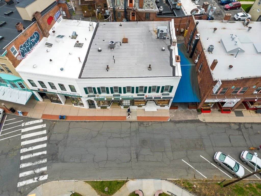 6 Crafts Ave