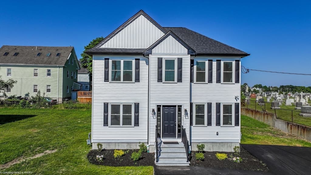 309 Mt. Pleasant St. photo 3