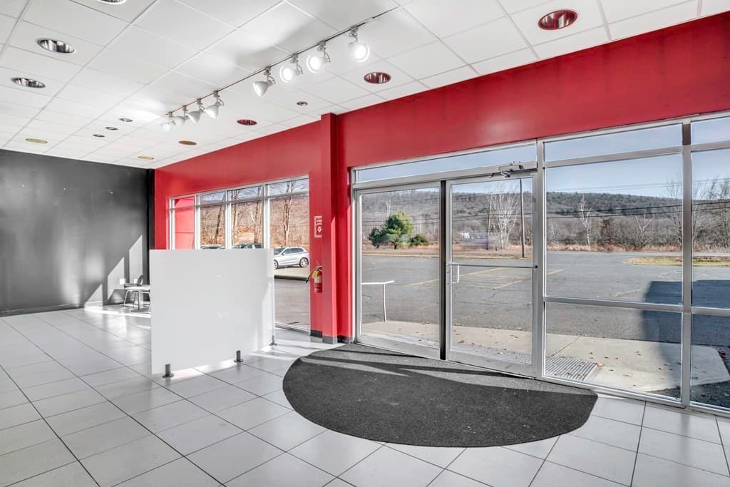 253 Greenfield Rd