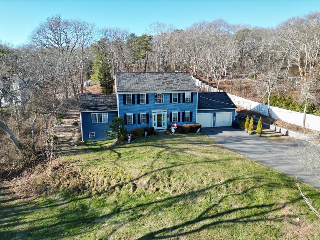55 Standish Rd