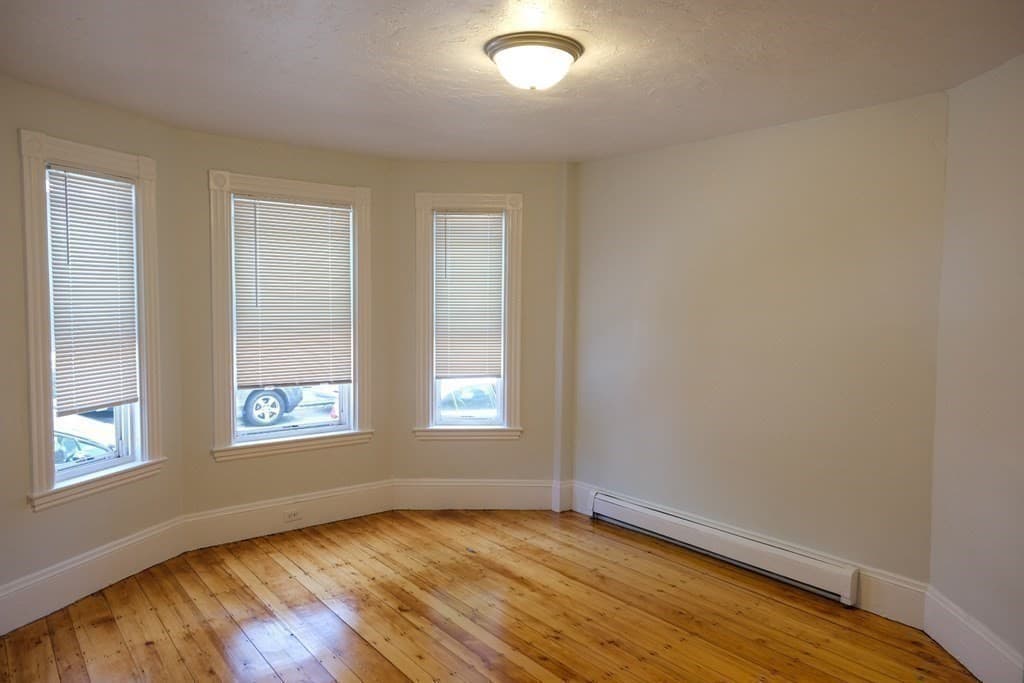 22 Howell Street #1 photo 5