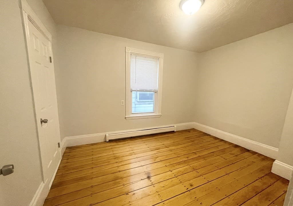 22 Howell Street #2 photo 5