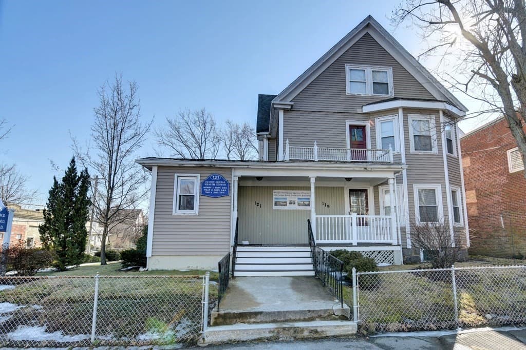 119-121 Billings Rd