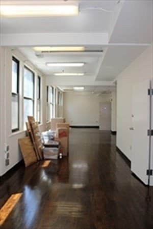 32 Kneeland St #401 photo 3