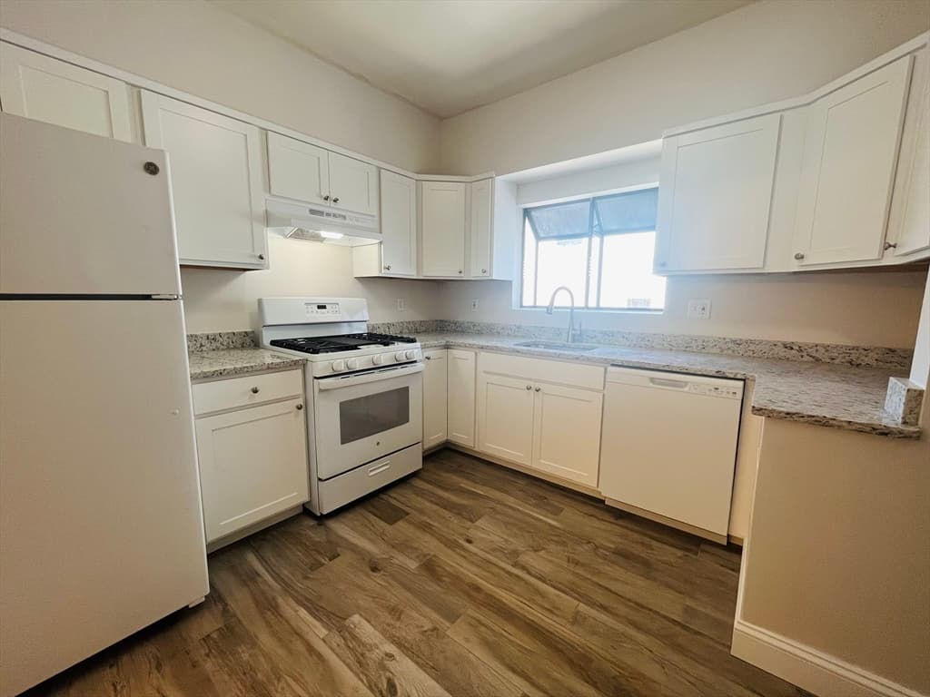 812 Main #3