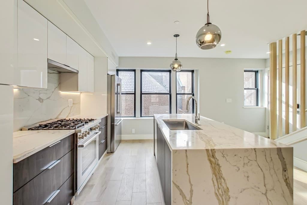 14 N Bennet St #5 photo 3