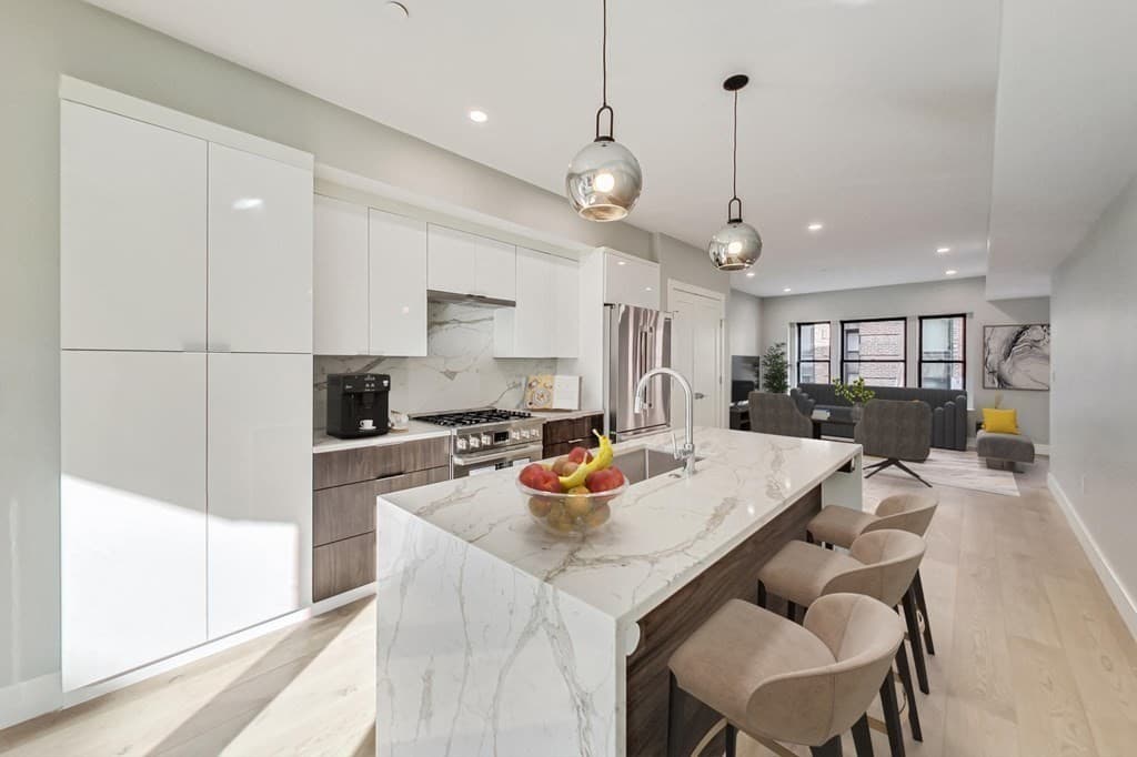 14 N Bennet St #5