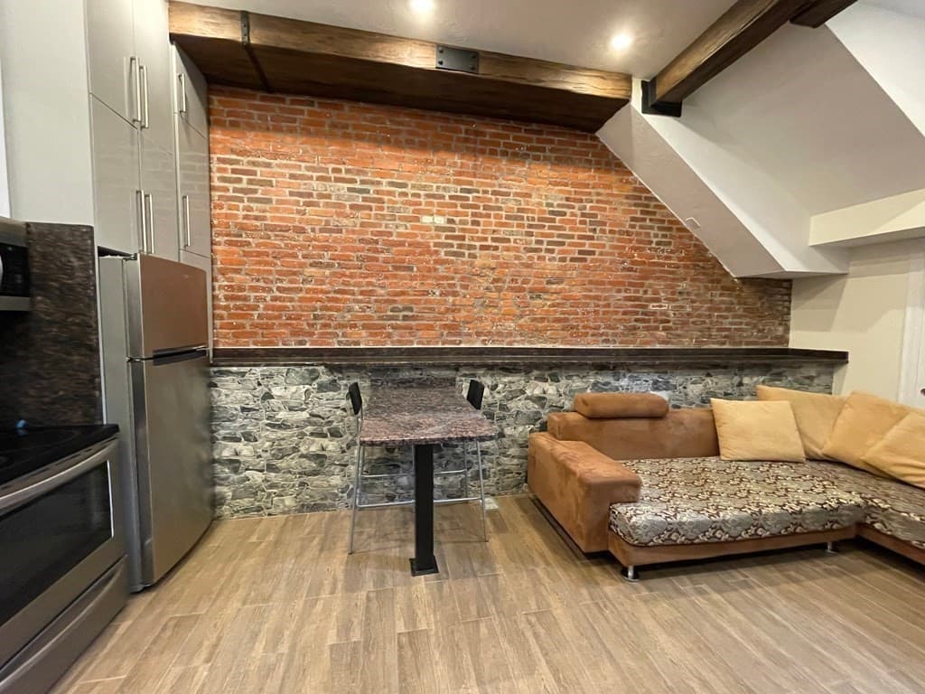 1028 Commonwealth Ave #103 photo 3