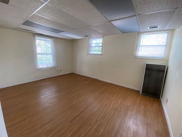 320 Washington St #201