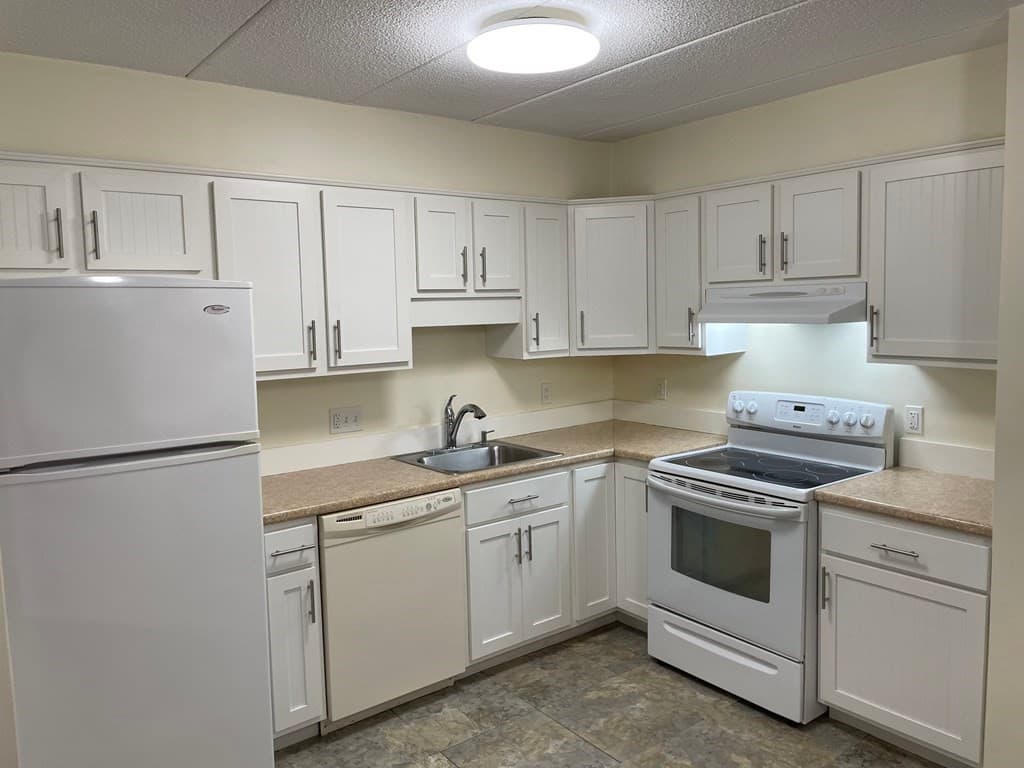 8 Nahant Place #301 photo 2