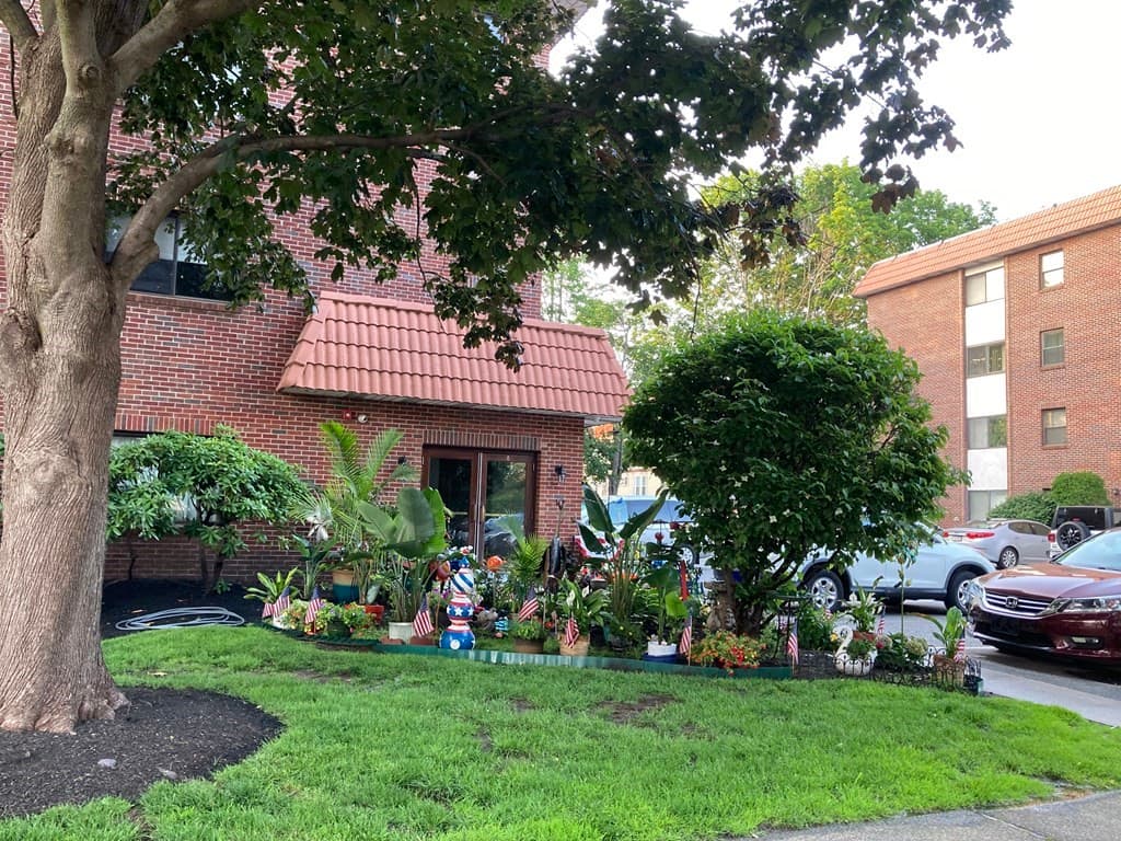 8 Nahant Place #301