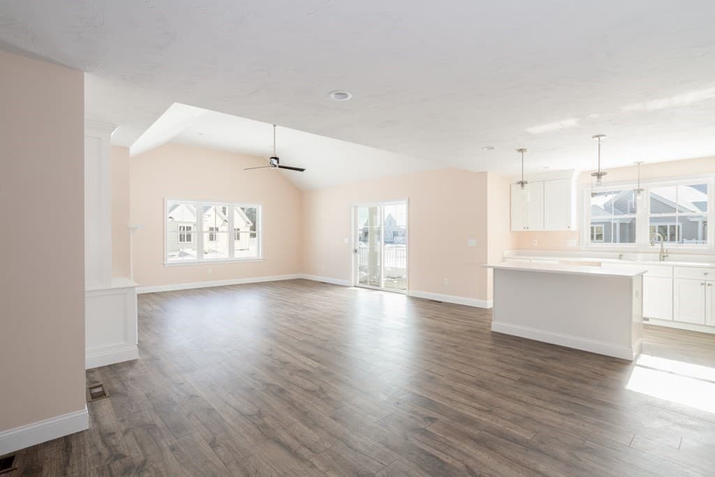 12 Hayley Circle #0 photo 3
