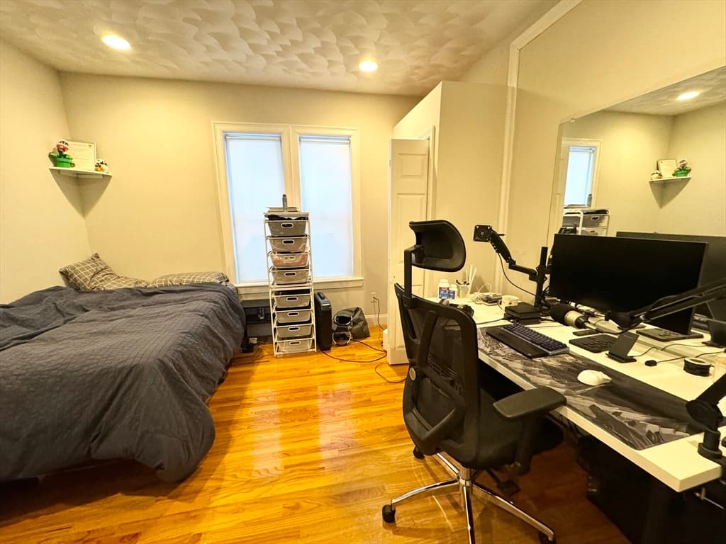 157 East Cottage ##1 photo 3