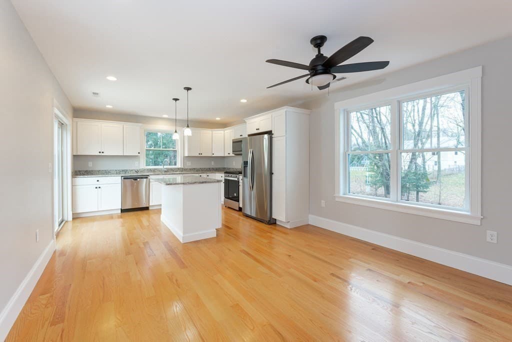 297 Main St #Unit B photo 5