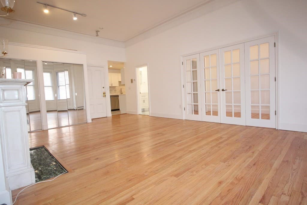 277 Beacon St #2A photo 5