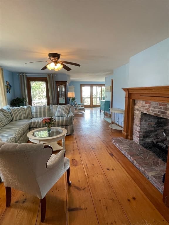 152 Clark Rd photo 5
