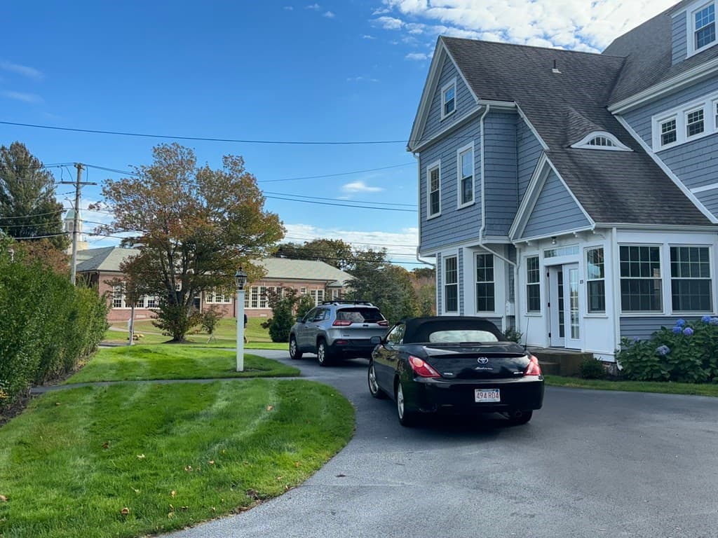 25 Ripley Road photo 3