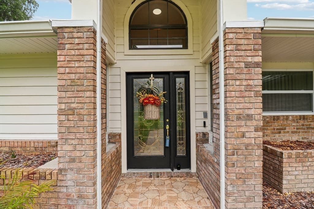 3931 Tano Drive photo 2