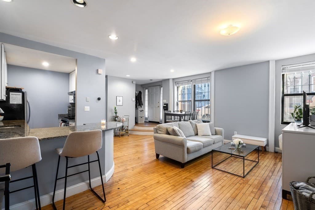 330 1/2 E Street #1 photo 2