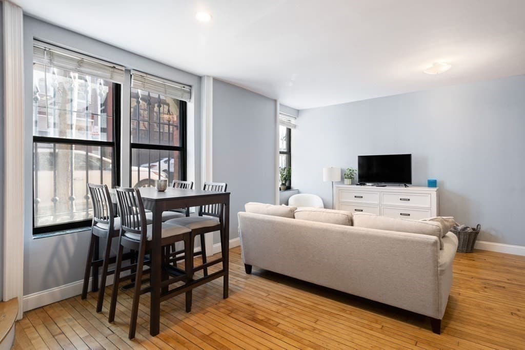 330 1/2 E Street #1 photo 4