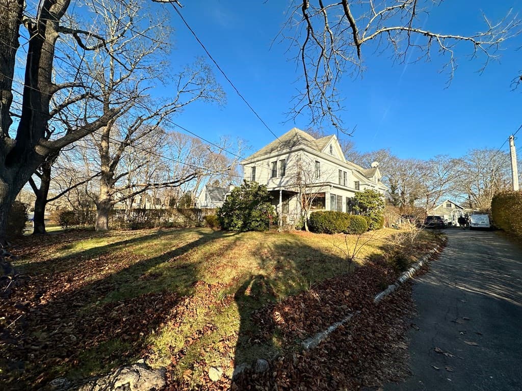 33 John Parker Road