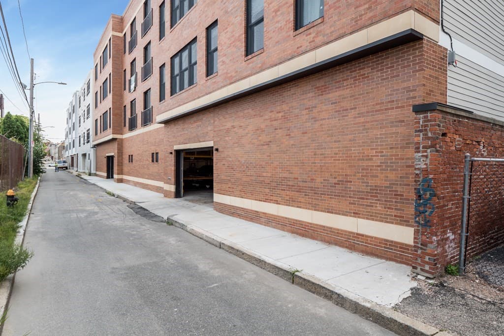 340 West 2nd Street photo 5