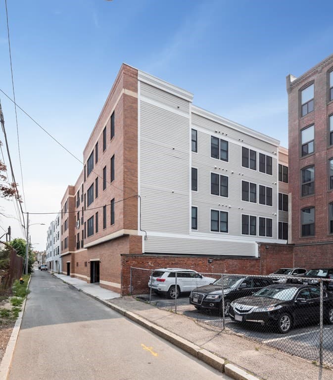 340 West 2nd Street photo 4