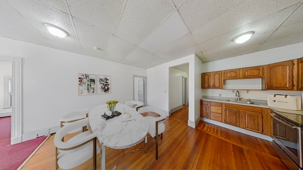 1540 Tremont #3R photo 2