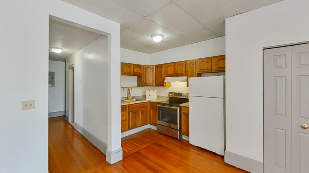 1540 Tremont #3R photo 3