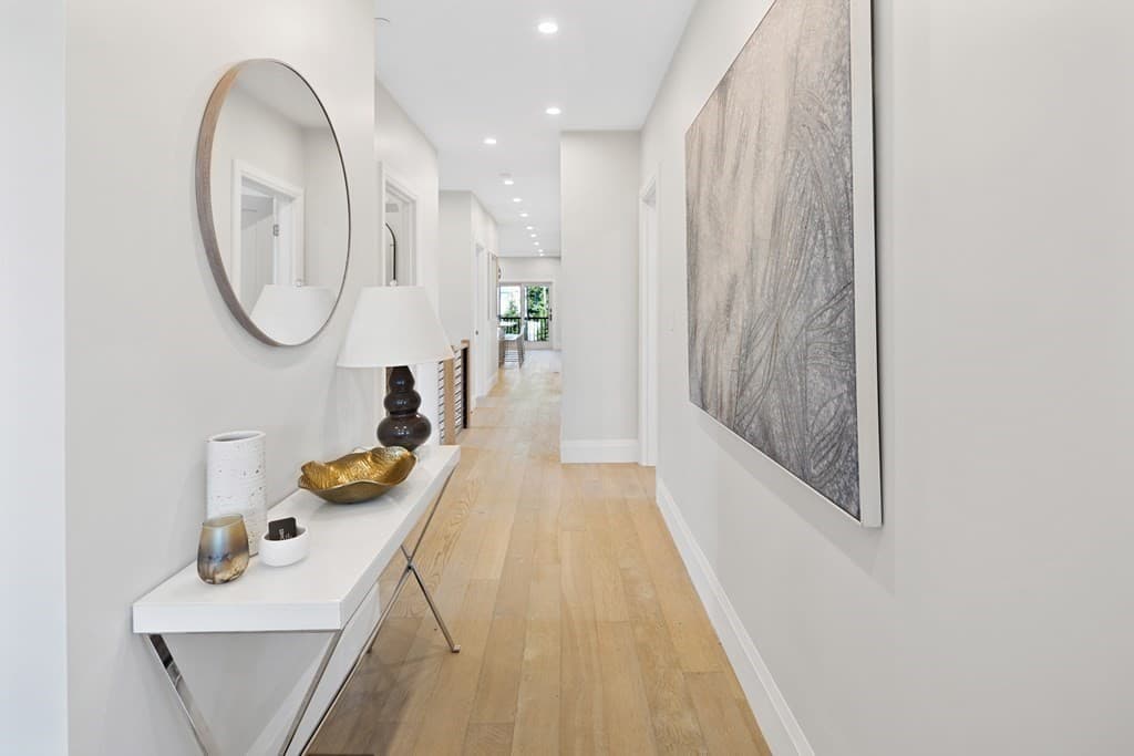 144 Linden St #B photo 3