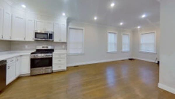 79 Linden St. #2 photo 2