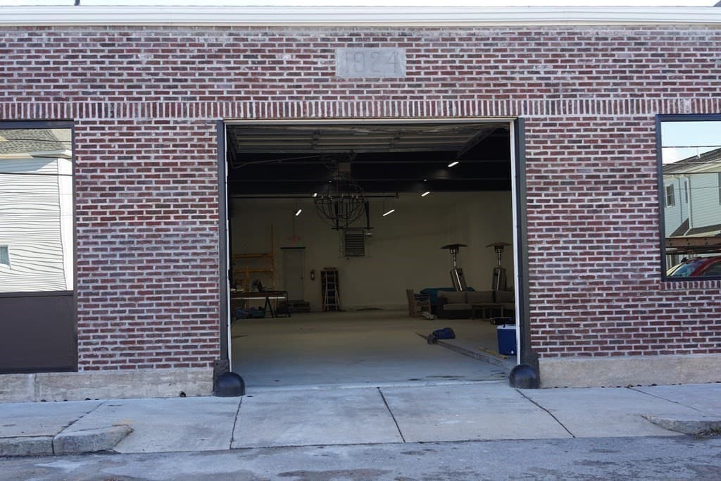 63 Fulton St photo 3