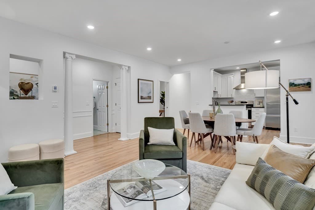 295 Beacon #2