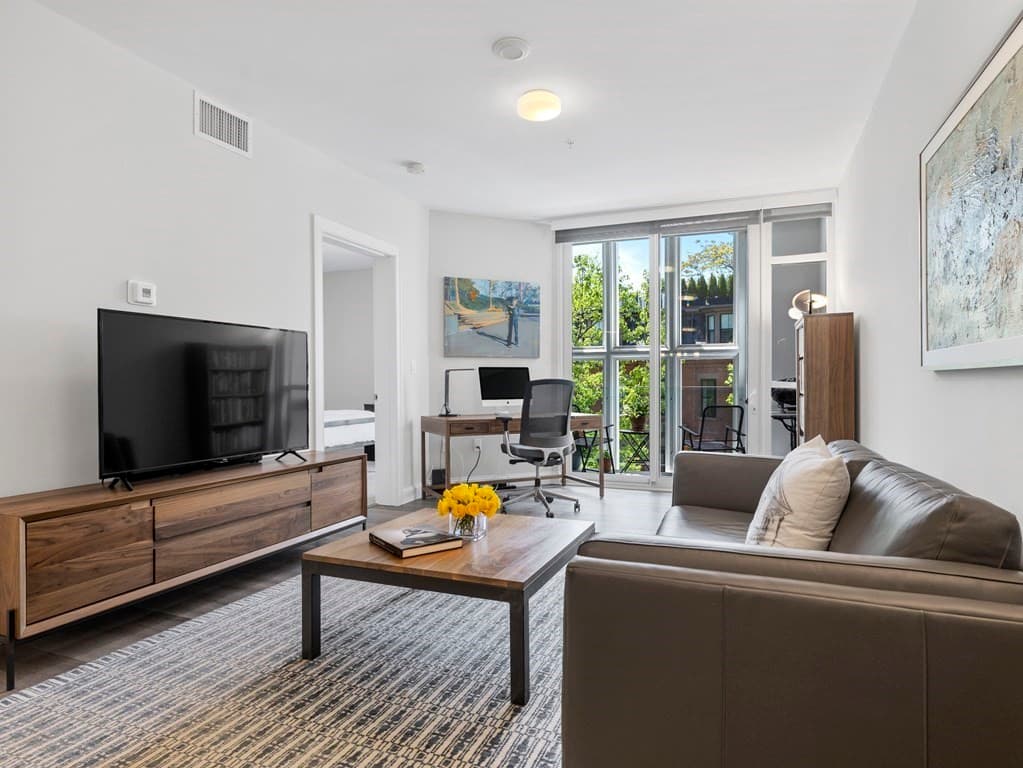 771 Harrison Ave #308