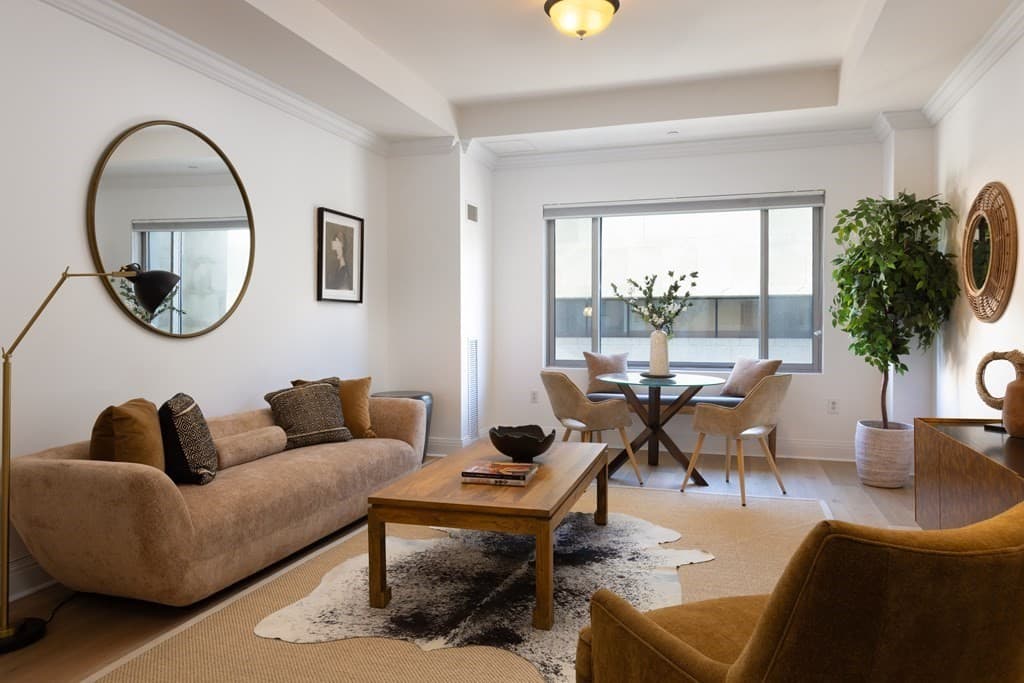 1 Huntington Ave #401