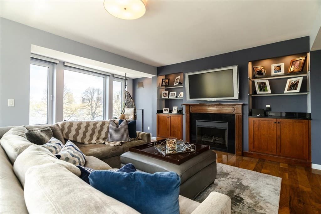 492 Beacon St #36 photo 3