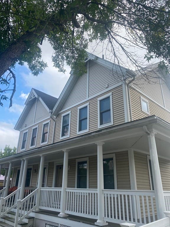 92 Franklin St