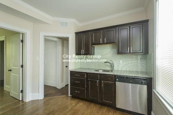 2969 Washington St, #2