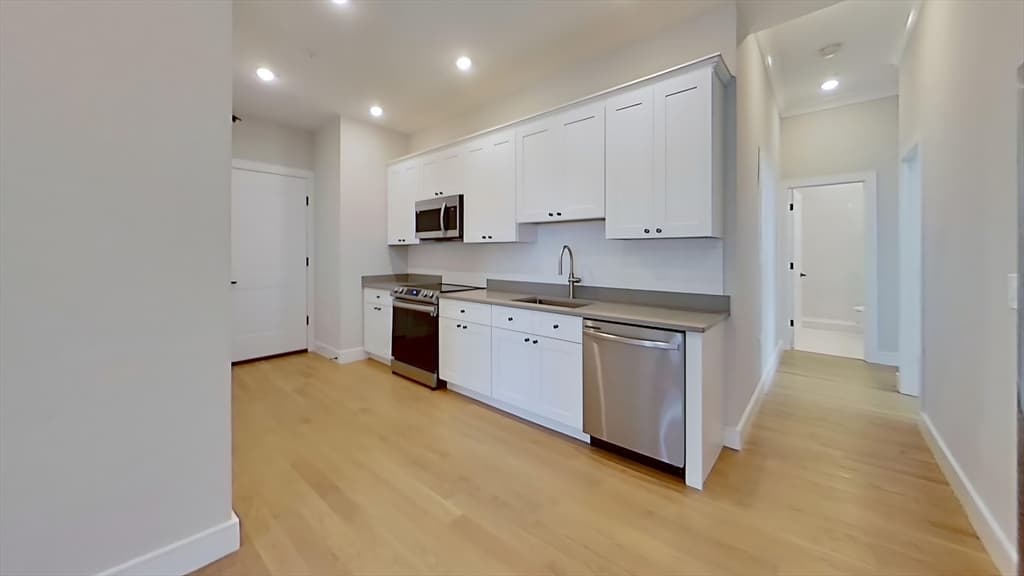 16-18 Highgate #203
