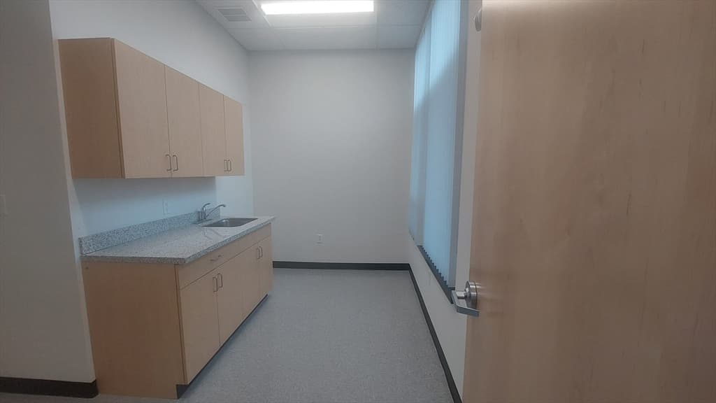 299 Washington Street #C photo 3