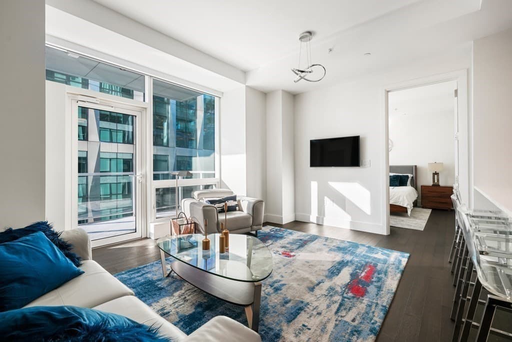 50 Liberty Dr #9H