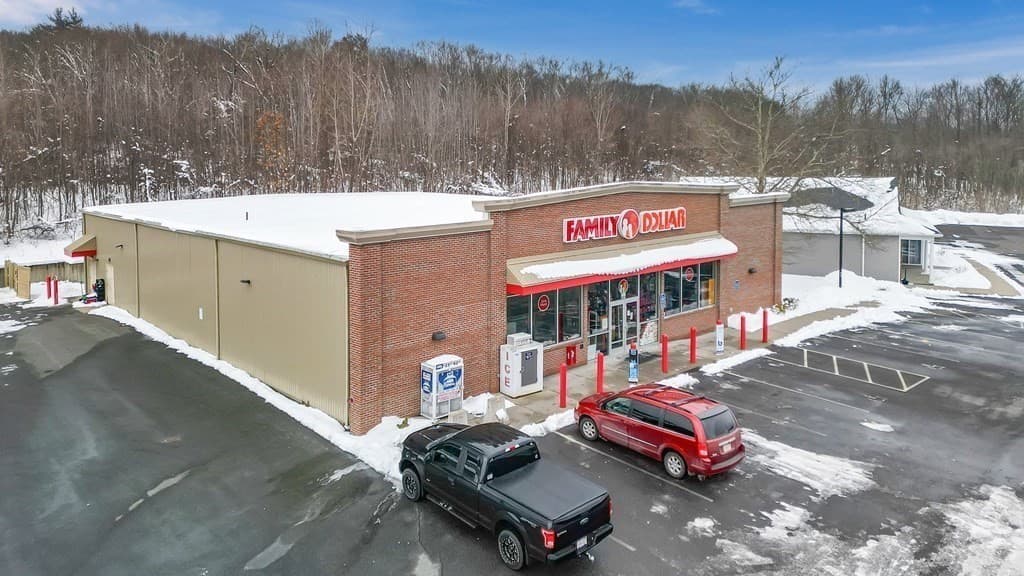 681 College Highway photo 3