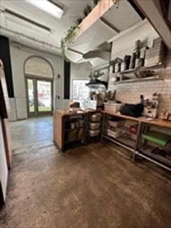 142 Huntington Avenue photo 5