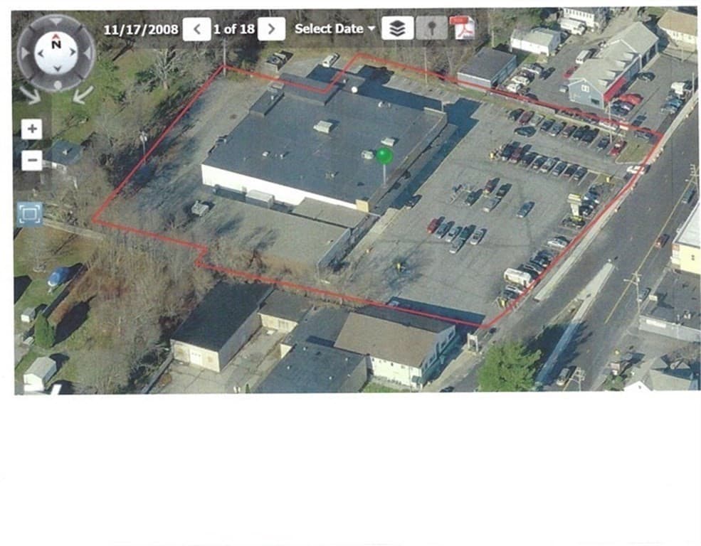 1091 County St photo 3