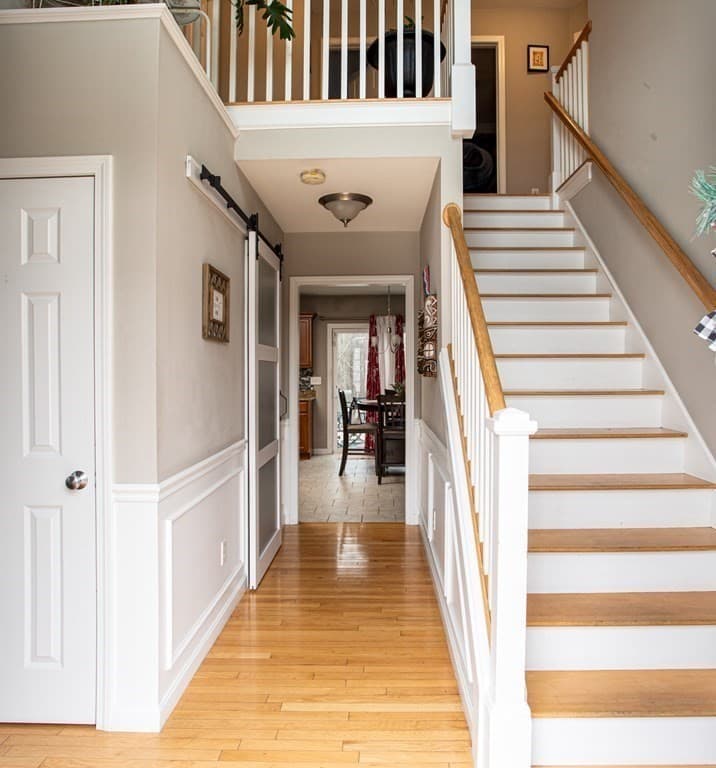 127 Russells Mills Rd photo 4